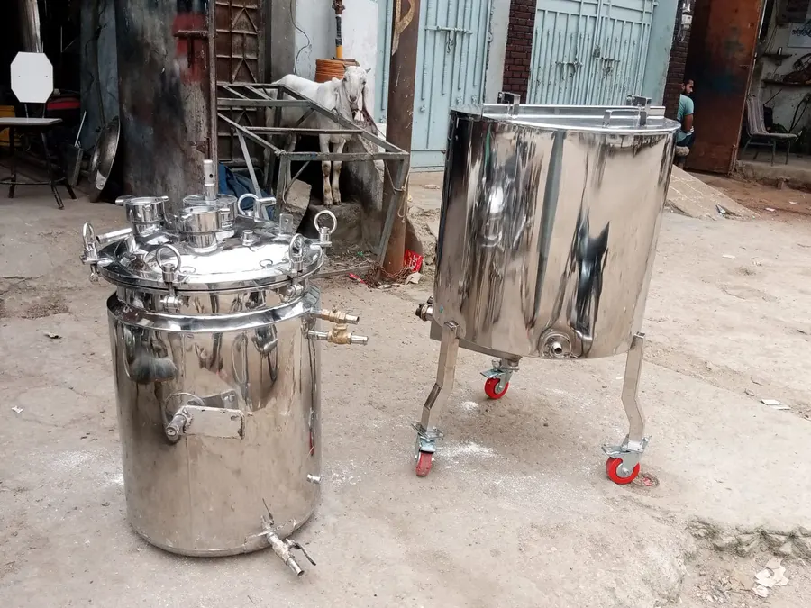 PAK Engineering real work - welding 32